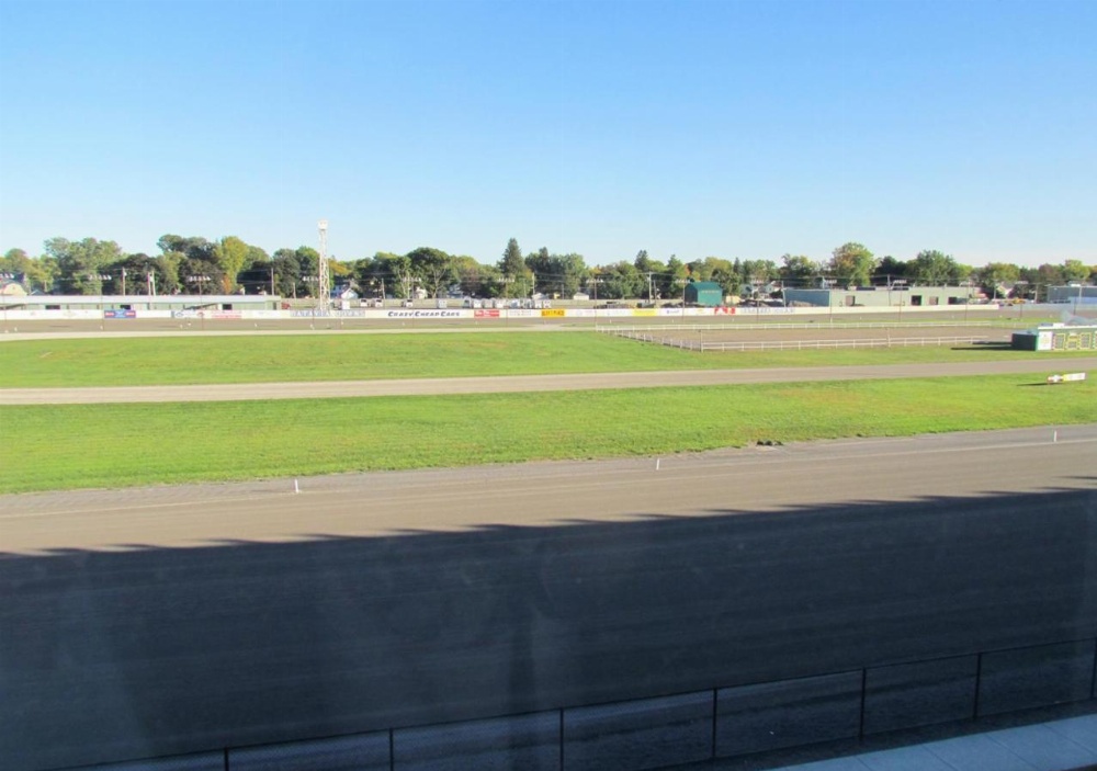 King Suite Track View - Disability Access